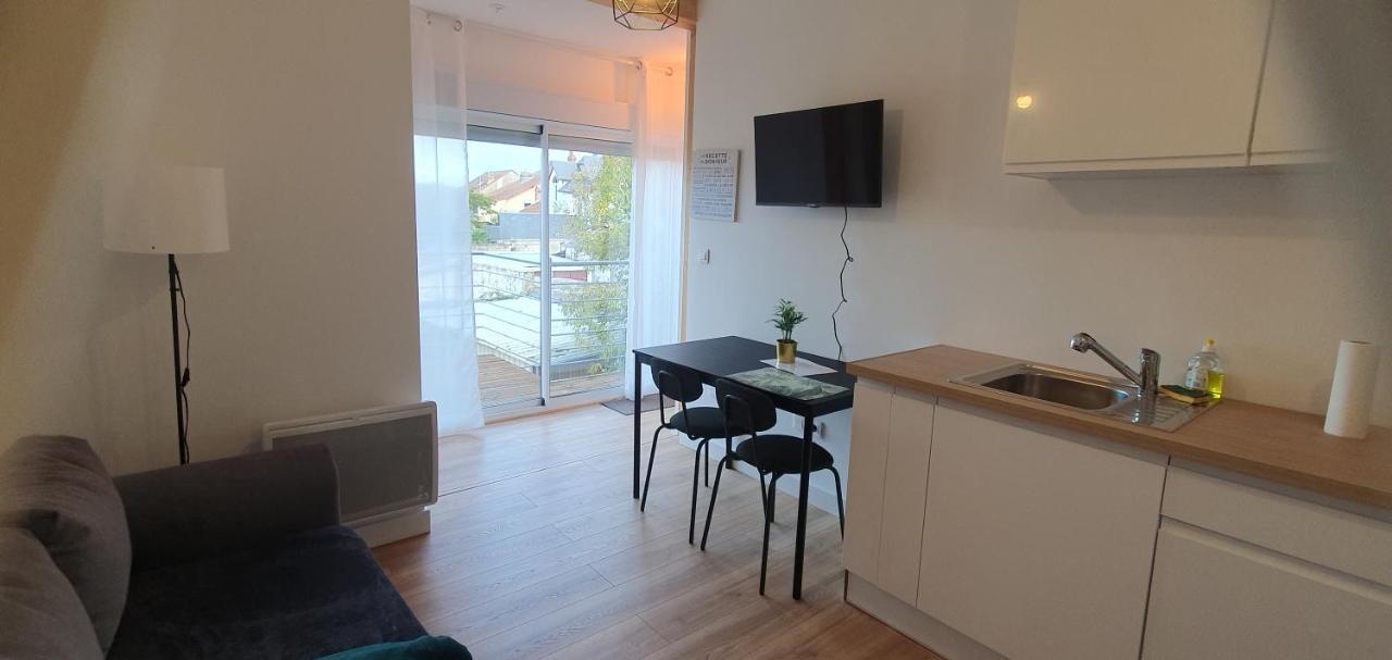Charmant T2 Avec Grande Terrasse Quartier Jardin Massey Tarbes Kültér fotó